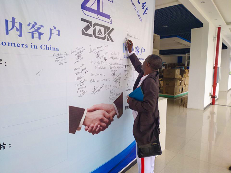 Different Country Customer Visit Our Factory and Company